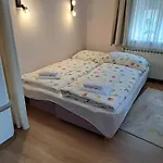 Mit Kueche & Kleines Gaestezimmer Lisi Ohne Kueche Im Obergeschoss - 2 Separate Einheiten - Nahe Salzburg, Ideal Fuer Familien & Durchreise * Kuchl