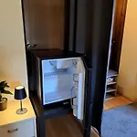 Apartamento Mit Kueche & Kleines Gaestezimmer Lisi Ohne Kueche Im Obergeschoss - 2 Separate Einheiten - Nahe Salzburg, Ideal Fuer Familien & Durchreise