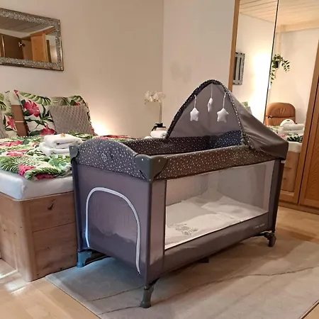 Апартаменты Mit Kueche & Kleines Gaestezimmer Lisi Ohne Kueche Im Obergeschoss - 2 Separate Einheiten - Nahe Salzburg, Ideal Fuer Familien & Durchreise Кухль