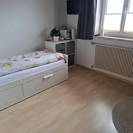 דירה Mit Kueche & Kleines Gaestezimmer Lisi Im Obergeschoss- 2 Separate Einheiten - Nahe Salzburg, Ideal Fuer Familien & Durchreise קוכל